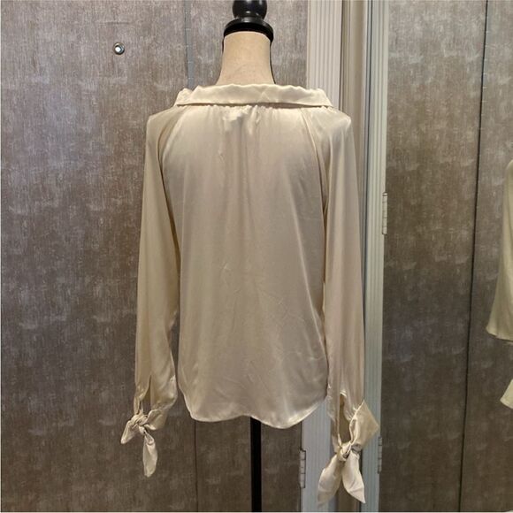 Robert Rodriguez Cream Ruffled Bib Collar Blouse, US4 - Picture 6 of 9